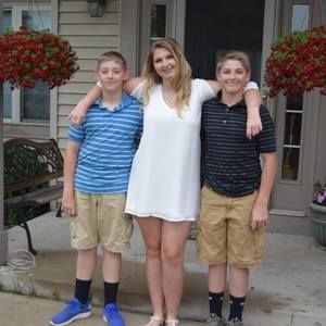 Meet your Posher, Dawn